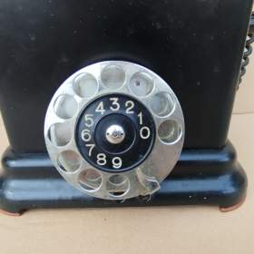 Foto inzerátu Starý telefon ERICSSON do sbírky, k dekoraci