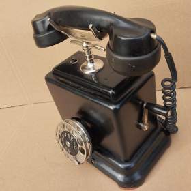 Foto inzerátu Starý telefon ERICSSON do sbírky, k dekoraci