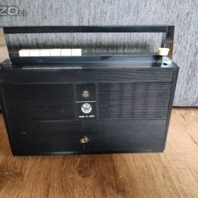 Foto inzerátu rádio SONATA 201