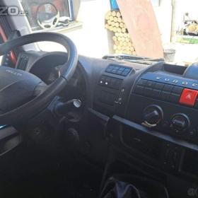 Foto inzerátu Iveco Eurocargo 7.5E21 E6 r.v. 12/2015 po dílech.