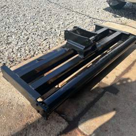 Foto inzerátu Nivelační nosník grejdr 200cm 6-10t 