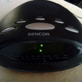 Prodám kuchyňské rádio Sencor s hodinami a budíkem  / 19109338