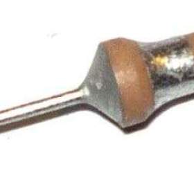 Fotka k inzerátu Kondenzátor průchodkový / 19360722