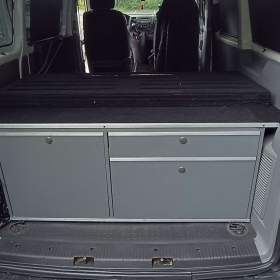 Skříňky a rozkládací lůžko pro Volkswagen T5/ T6 / 19119679