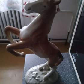 Porcelánová soška koně / 19122228