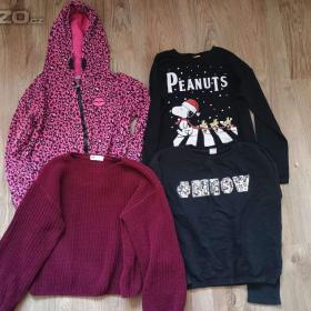 Fotka k inzerátu Crop top 4 ks  / 19630999