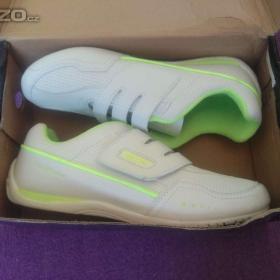 Foto inzerátu Nové nepoužité boty Zn MKoomi na suchy zip Vel 40