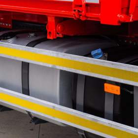 Foto inzerátu MERCEDES AXOR 1829 TŘÍSTRANNÝ SKLÁPĚČ + HYDR. RUKA - EURO 4