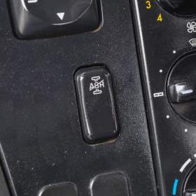 Foto inzerátu MERCEDES AXOR 1829 TŘÍSTRANNÝ SKLÁPĚČ + HYDR. RUKA - EURO 4