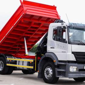 Foto inzerátu MERCEDES AXOR 1829 TŘÍSTRANNÝ SKLÁPĚČ + HYDR. RUKA - EURO 4