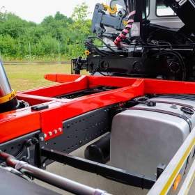 Foto inzerátu MERCEDES AXOR 1829 TŘÍSTRANNÝ SKLÁPĚČ + HYDR. RUKA - EURO 4