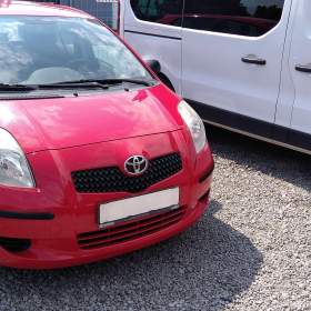 Foto inzerátu TOYOTA Yaris 1,0VVT-i Comfort ČR