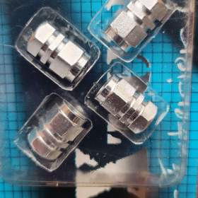 Foto inzerátu KRYTY VENTILKŮ KOL