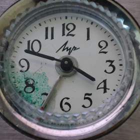 Foto inzerátu Sovětský cestovní budíček LUČ