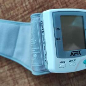Foto inzerátu Meřič krevního tlaku AFK