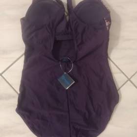 Foto inzerátu Nové dámské plavky.