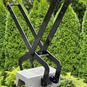 Drapák bagru na obrubníky, kámen / 19156953