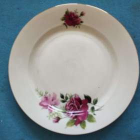 Foto inzerátu Hrnky a tác made in Czechoslovakia