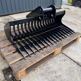 Hrábě, prolamovaná lžíce 100cm 1,5- 2,5t / 19166635