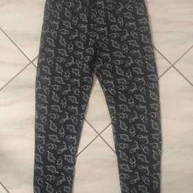 Foto inzerátu Prodám chlapecké tepláky modré Sinsay.