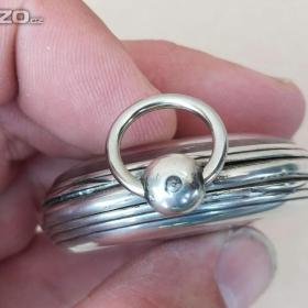 Foto inzerátu Stříbrné pánské gravírované kapesni hodinky - kličovky - funkční