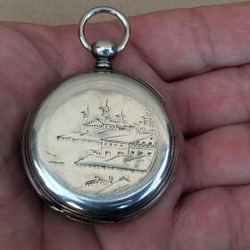 Foto inzerátu Stříbrné pánské gravírované kapesni hodinky - kličovky - funkční