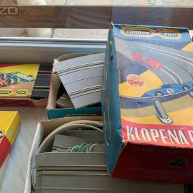 Foto inzerátu Prodám autodráhu ITES, včetně 6 autíček