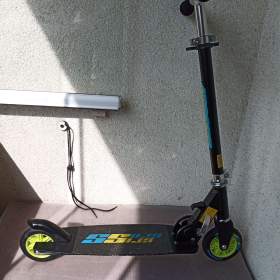 Foto inzerátu Koloběžka Arcore Criss Cross