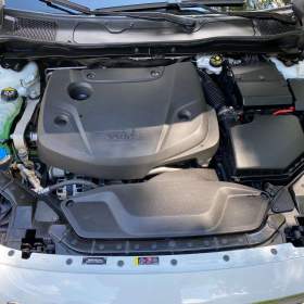 Foto inzerátu Volvo V40 Cross Country 2,0 D 88kW