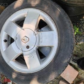 Prodám starší alu kola Renault 6JX15ET43, 4ks, včetně starších pneu / 19182968