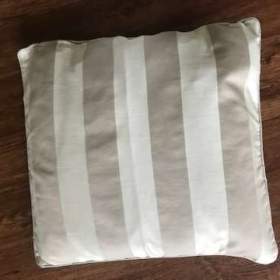 Prodám dekorační povlak na polštář zn. IKEA PIPRANKA / 19186541