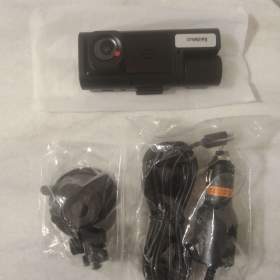 Foto inzerátu Nová kamera do auta.