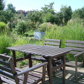 Foto inzerátu Zahradní chatka OV-Výškovice (elektřina, voda, zahrada 327 m2)