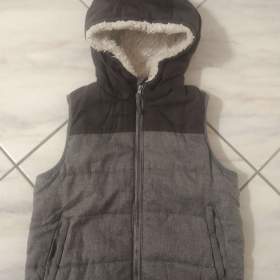 Dětská prošívaná vesta. / 19188011