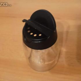 Fotka k inzerátu Kořenka sklo -  plast  / 19273947