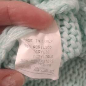 Foto inzerátu Pletený kardigan.