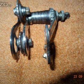 Foto inzerátu ŘETIZKOVA PŘEHAZOVAČKA FAVORIT