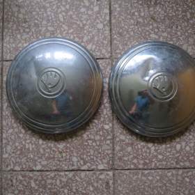 2 puklice ŠKODA za 110 Kč. / 19205701