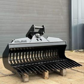 Foto inzerátu Prolamovaná srovnávací lopata, hydraulický shrnovač 130cm 3,6-5,5t
