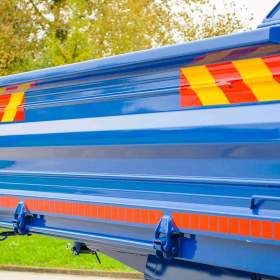 Foto inzerátu MERCEDES AXOR 1828 - TŘÍSTRANNÝ SKLÁPĚČ + HYDR. RUKA EURO4