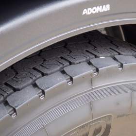 Foto inzerátu MERCEDES AXOR 1828 - TŘÍSTRANNÝ SKLÁPĚČ + HYDR. RUKA EURO4