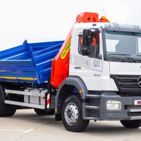 Foto inzerátu MERCEDES AXOR 1828 - TŘÍSTRANNÝ SKLÁPĚČ + HYDR. RUKA EURO4