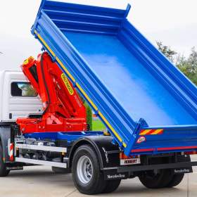 Foto inzerátu MERCEDES AXOR 1828 - TŘÍSTRANNÝ SKLÁPĚČ + HYDR. RUKA EURO4