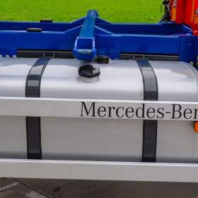 Foto inzerátu MERCEDES AXOR 1828 - TŘÍSTRANNÝ SKLÁPĚČ + HYDR. RUKA EURO4