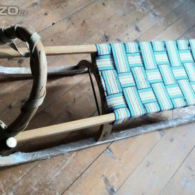 Fotka k inzerátu Dřevěné sáňky / 19638859