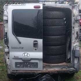 Renault trafic 2005 1.9 DCI 74kw Vivaro motor díly / 19232940