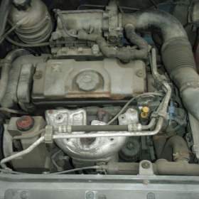 Foto inzerátu PEUGEOT 206 HATCHBACK 1.4i 55kW 2004 Facelift a 1.1i 44kW 2002 model I 