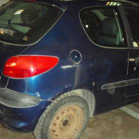Foto inzerátu PEUGEOT 206 HATCHBACK 1.4i 55kW 2004 Facelift a 1.1i 44kW 2002 model I 
