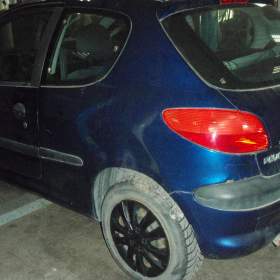 Foto inzerátu PEUGEOT 206 HATCHBACK 1.4i 55kW 2004 Facelift a 1.1i 44kW 2002 model I 