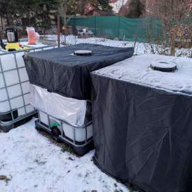 Foto inzerátu IBC OBAL 1000L 400.-Kč PROSTĚJOV m: 731 855 194
